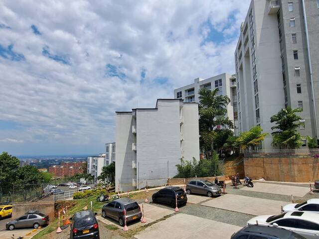 #100 - Apartamento para Venta en Cali - VAC - 2