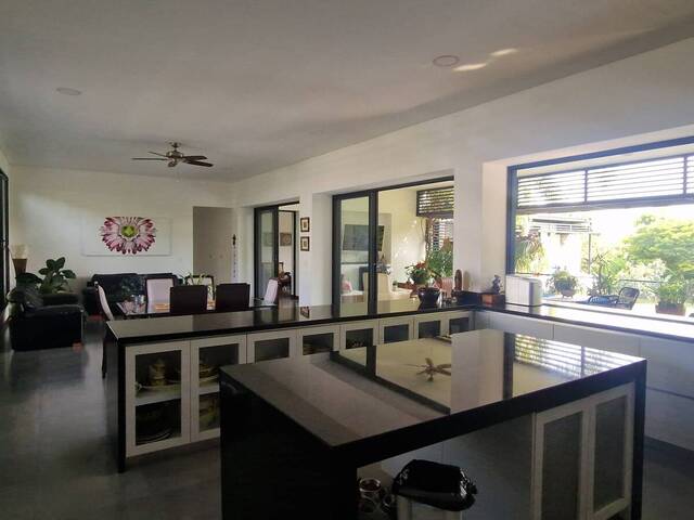 # - Casa para Venta en Cali - VAC - 3